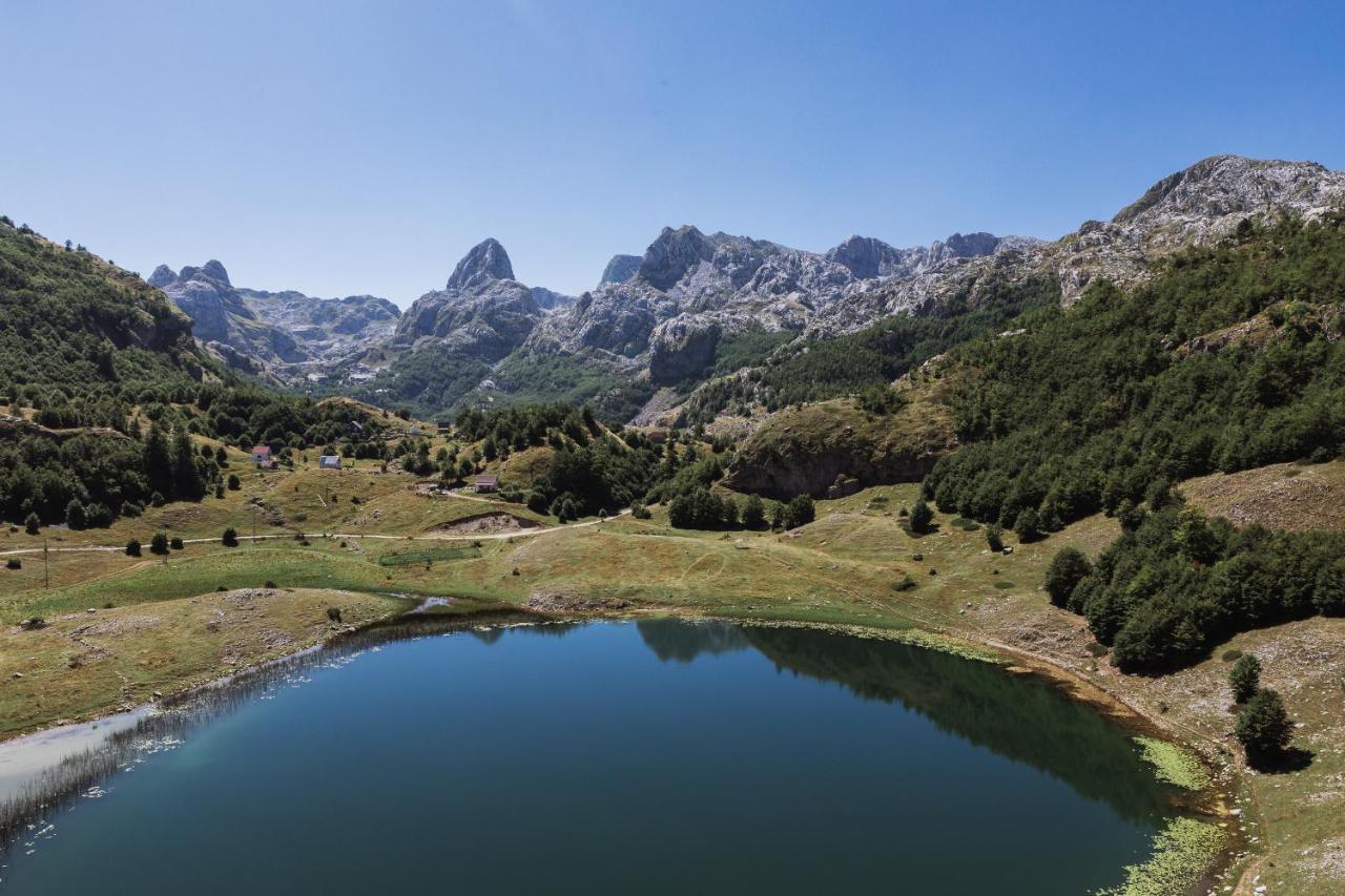 Vila Verusa Bagian luar foto